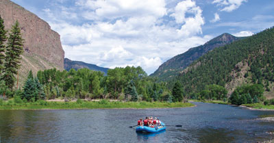 rafting on the rio grande river