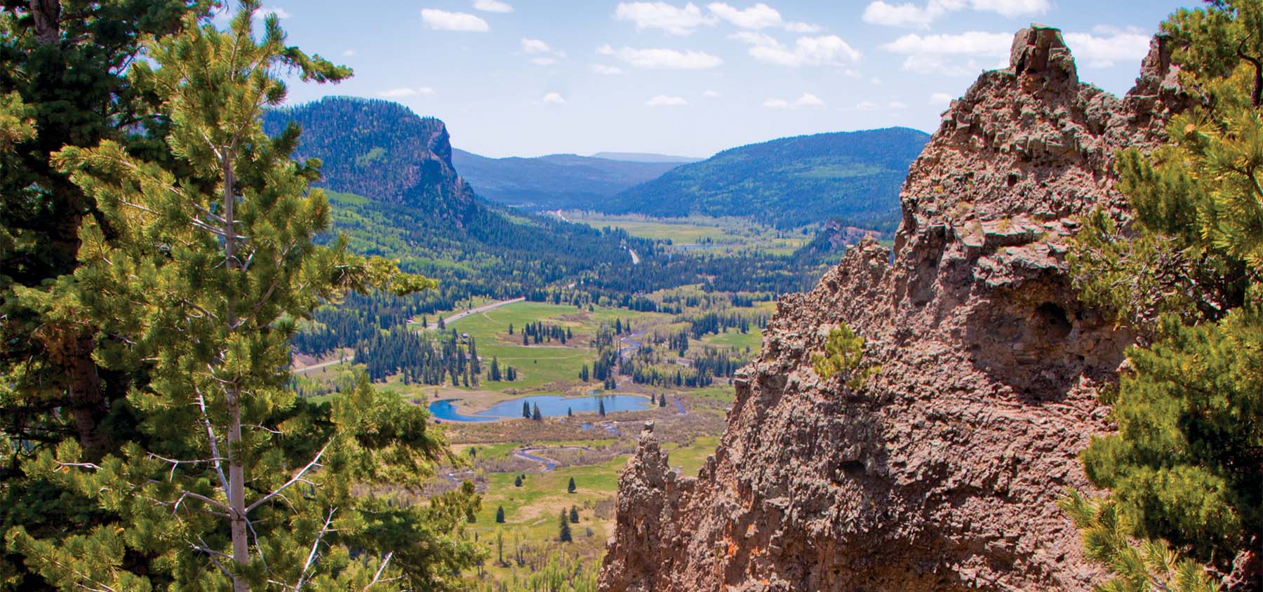 View from the overlook at Wolf Creek Pass 